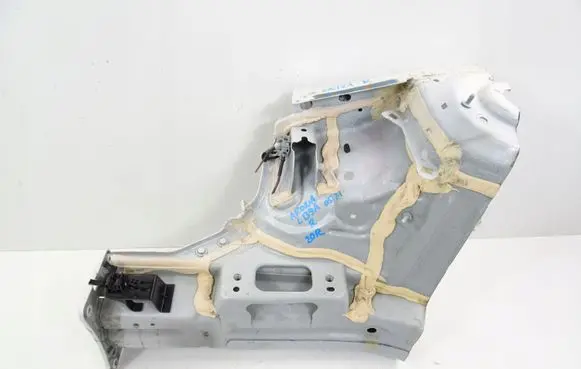 Seat Arona Front quarter panel 