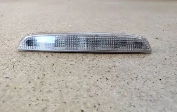 Mitsubishi Outlander Third/center stoplight SWIATLOSTOP14A