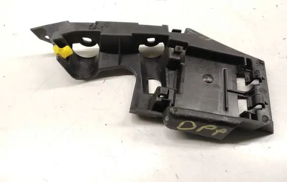 Audi A5 Front bumper mounting bracket 8B3807284