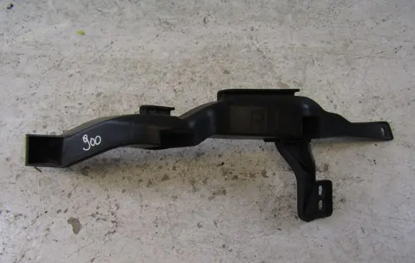 Opel Astra K Headlight/headlamp mounting bracket 13423701