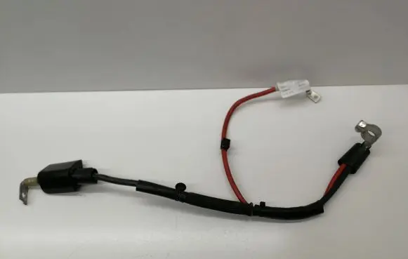 Volkswagen PASSAT B8 Positive cable (battery) 5Q0971228K