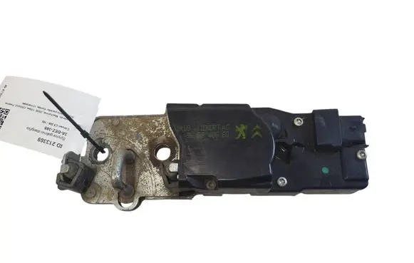 Tailgate/trunk/boot lock/catch/latch