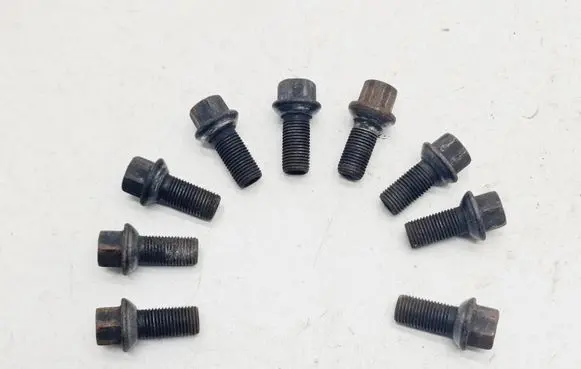 Mercedes-Benz B W246 W242 Nuts/bolts 