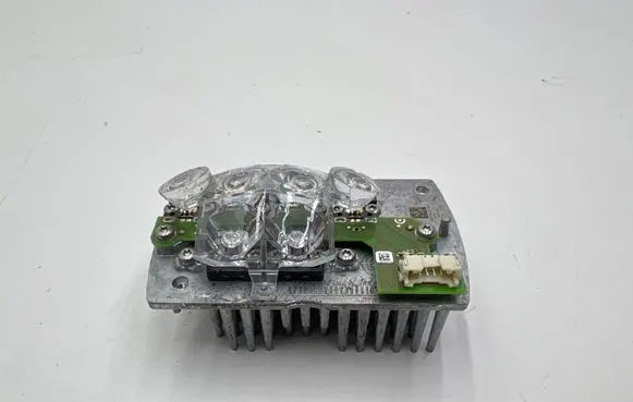 Mercedes-Benz C W205 Headlight ballast module Xenon 130734007300 P131339