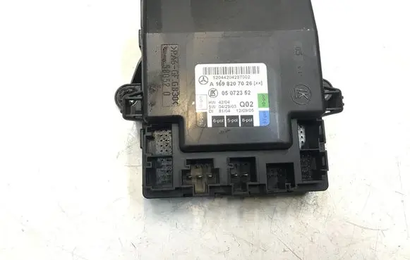 Mercedes-Benz A W169 Door control unit/module A1698207026 K2498