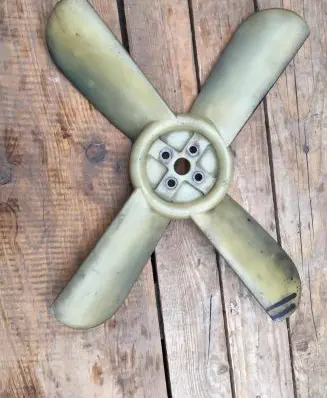 Mercedes-Benz COMPAKT W115 Fan impeller 1182050906