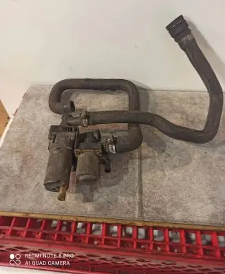 BMW 3 E46 Coolant heater control valve 64118369807 1147412149