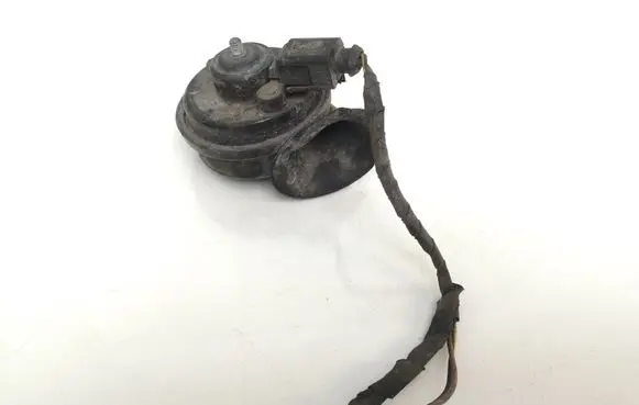 Audi A4 S4 B6 8E 8H Horn signal