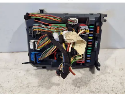 Citroen C3 Picasso Fuse module 9664983180 22661F01 PRT0676001