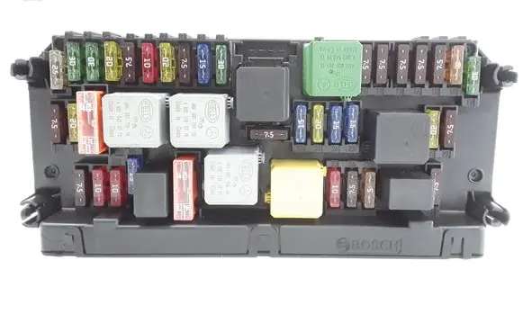 Mercedes-Benz CLS C218 X218 Fuse module A2129006112 A2129015404 A2129025405