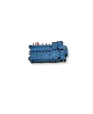 BMW 5 E39 Fuse module 8387543