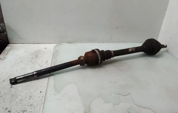 Peugeot 308 Front driveshaft 