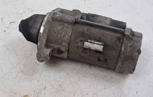 Hyundai i40 Starter motor 361002A550 4280007980