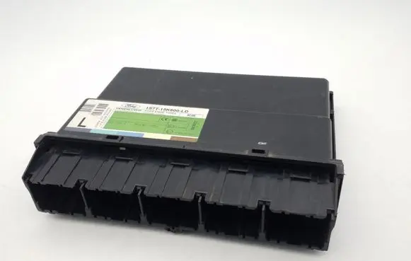 Ford Mondeo Mk III Comfort/convenience module 1S7T15K600LD 5WK48744E T83SA