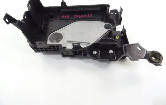 Nissan Juke II F16 Battery tray 648947355R