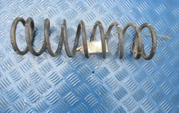 Alfa Romeo 166 Rear coil spring