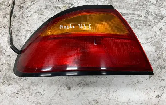 Mazda 323 F Rear/tail lights 0431439