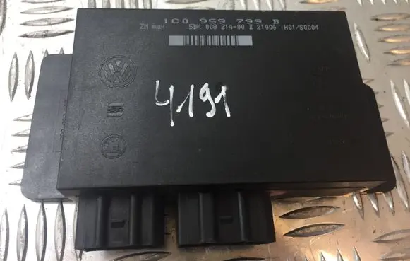 Volkswagen PASSAT B5.5 Comfort/convenience module 1J0959799B 4191