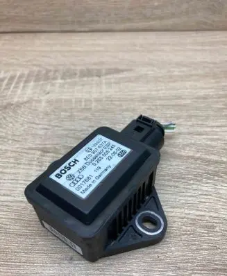 Audi A4 S4 B6 8E 8H ESP acceleration yaw rate sensor 8E0907637A 0265005245 WithPlug