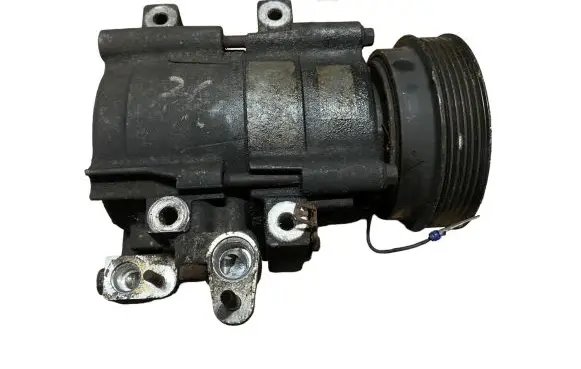 Hyundai Santa Fe Air conditioning (A/C) compressor (pump)
