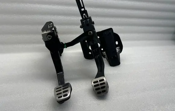 Audi TT Mk1 Pedal assembly 1J1721130C 1J1721321C 1J1721358A