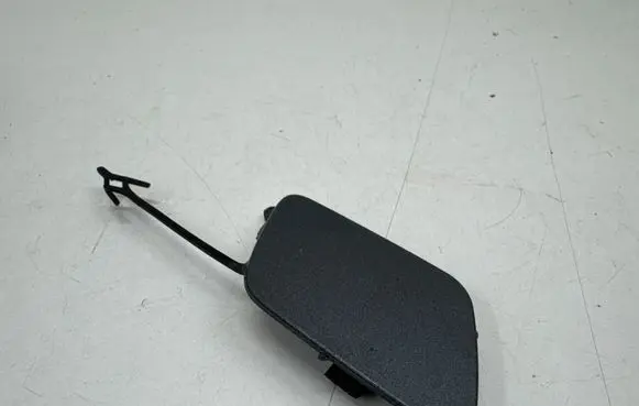 Audi A3 S3 8V Front tow hook cap/cover AD04071021A