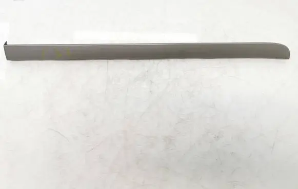 Volkswagen Touran I Dashboard glove box trim 1T1858415B