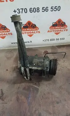 Volkswagen PASSAT B5 Air conditioning (A/C) compressor (pump) 8D0260805D 871J226564
