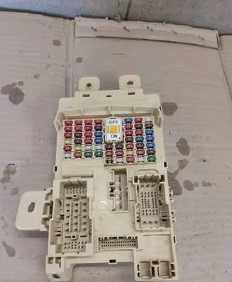 Fuse box set