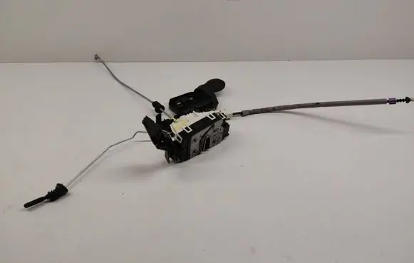 Mercedes-Benz ML W166 Front door lock A1667200435