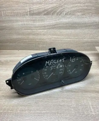 Renault Scenic I Speedometer (instrument cluster) 7700844181