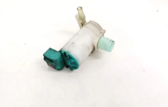 Nissan X-Trail T30 Windscreen/windshield washer pump 2224616A 2224616-A
