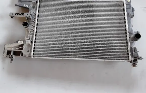 Chevrolet Orlando Coolant radiator 52422262