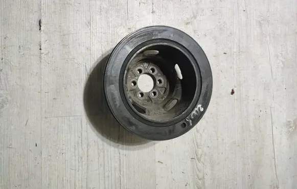 Peugeot 2008 II Crankshaft pulley