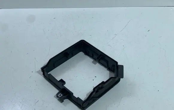 Other engine bay part
