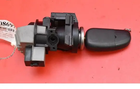 Jaguar XJ X350 Ignition lock 4R83-12A145-BA