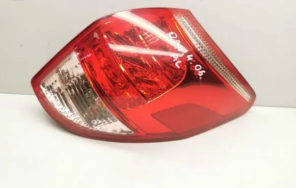 Toyota RAV 4 (XA30) Rear/tail lights