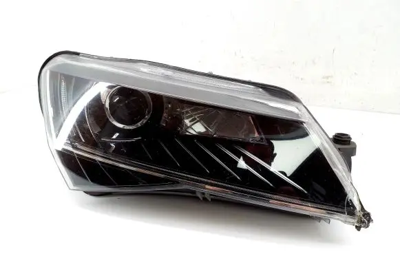 Skoda Superb B8 (3V) Headlight/headlamp 3V2941016A 8K0941597B