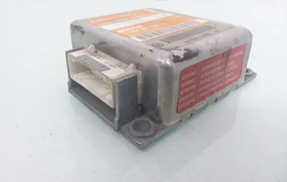 Audi A6 S6 C4 4A Airbag control unit/module 8A0959655C 0285001038