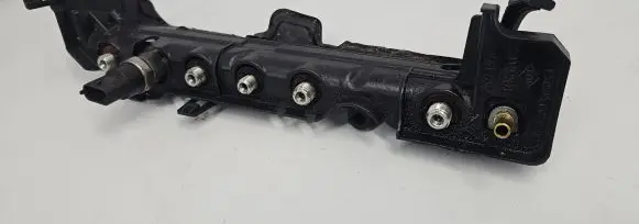 Renault Scenic II - Grand scenic II Fuel main line pipe 8200396999 79L4ZZ0