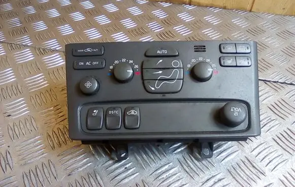 Volvo S80 Climate control unit 8682929