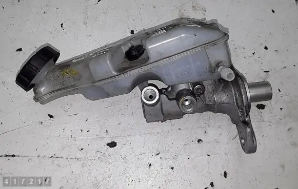 Renault Sandero I Master brake cylinder 460911794R
