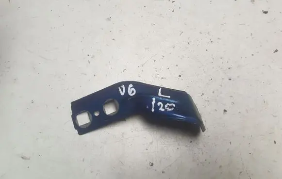Hyundai i20 (PB PBT) Front bumper mounting bracket