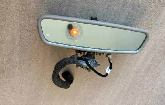 Mercedes-Benz C W204 Rear view mirror (interior) 2048100517 A2048100517