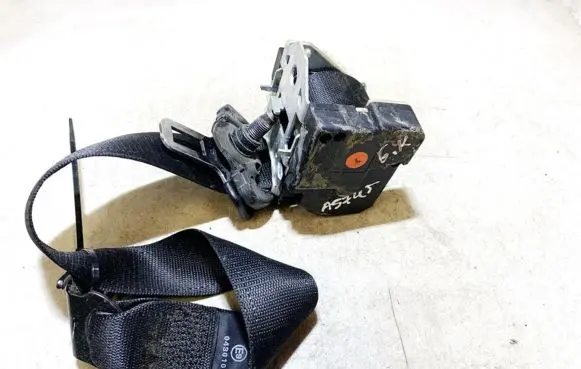 Opel Astra G Rear seatbelt 90560645 00066691