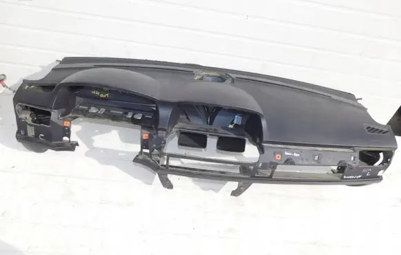 BMW 7 E65 E66 Dashboard