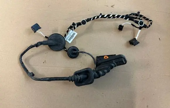 Volkswagen Amarok Rear door wiring loom 2H7971694L 4622241380 BC1376