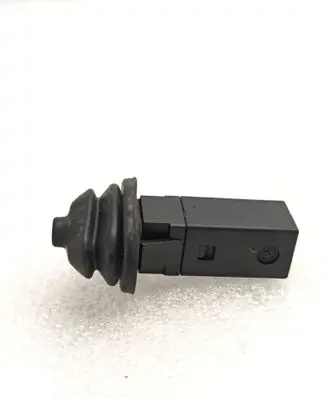 BMW 3 E90 E91 Fuel tank opening switch 82289392