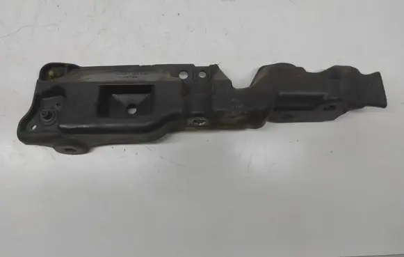 Renault Scenic III - Grand scenic III Fender mounting bracket 631230010R MPGF20