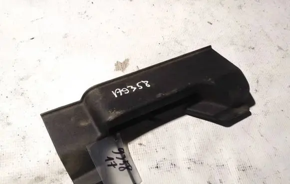 Mitsubishi Outlander Other interior part 7211a070